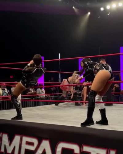 Cassie Lee & Jessica McKay