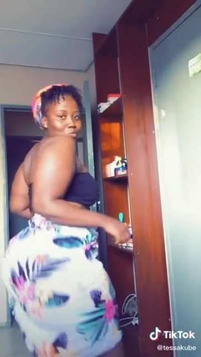 🍐🍐🍑🍑🇧<wbr>🇼🇧🇼