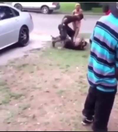 nah they betta stop playing wit red shirt 😭