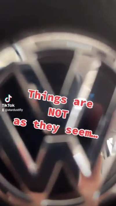 Didn't know a Volkswagen have a secret button on the steering wheel?!