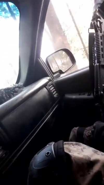 Gente del Jardinero one of the leaders in CJNG recording themselves entering Comoleto, Durango the war between CJNG And Sinaloa cartel is expanding and going to get bloodier.
