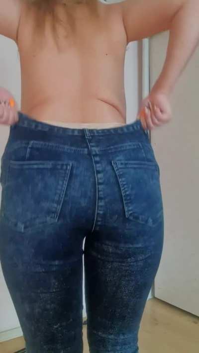 I always have trouble putting pants on my big butt.