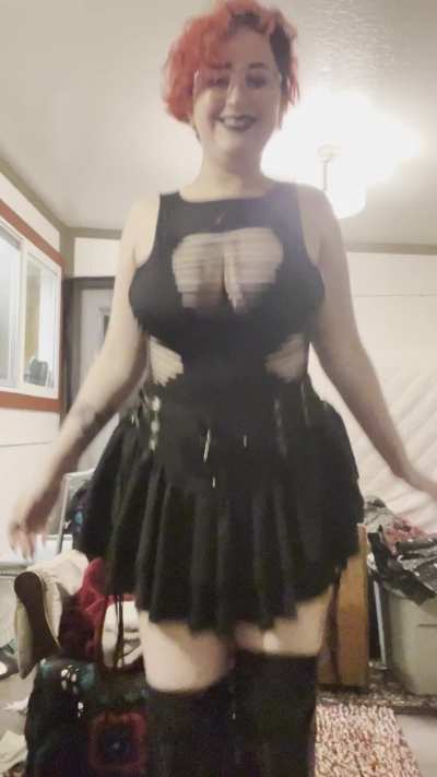 Big titty goth girls just know how to get your attention