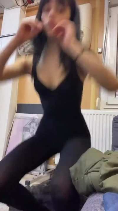 Jenna getting ready