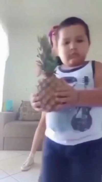 🍍