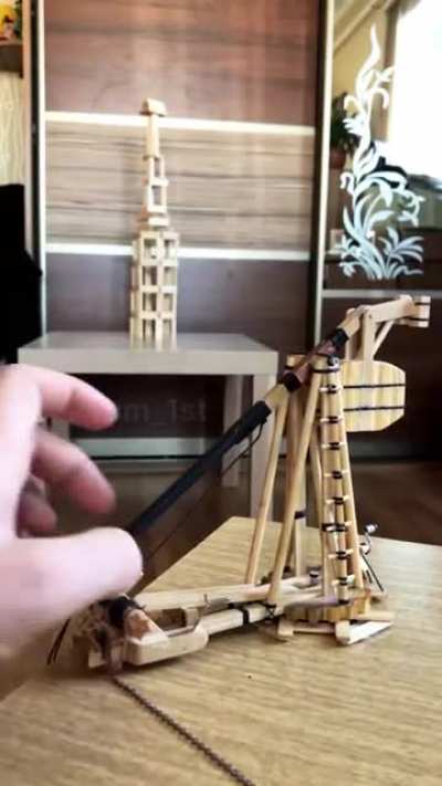 Требушет, но махонький