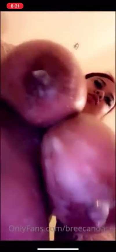 Bree Candace soapy tits😍<wbr>😍👀
