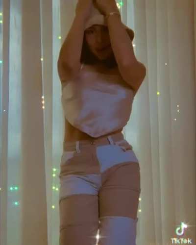 Kyline Alcantara