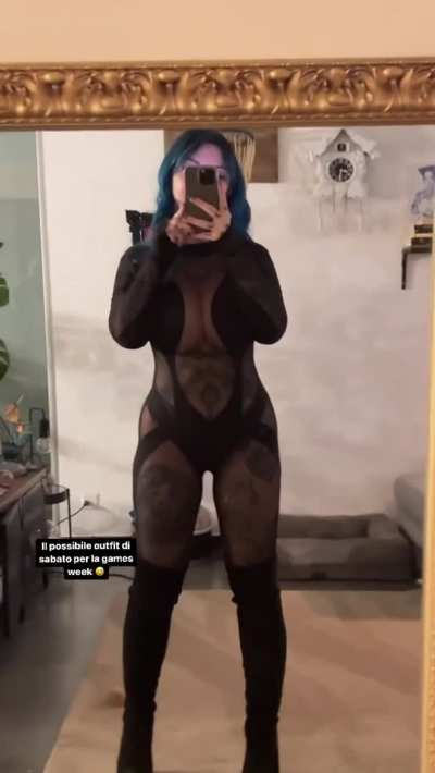 Riae in a bodysuit = happiness