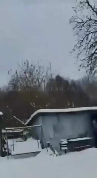 Ukrainian F-16 shoots down a Shahed-136 using its M61A1 Vulcan cannon.
