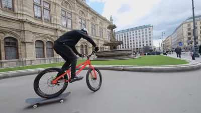 How to hand someone his skateboard back