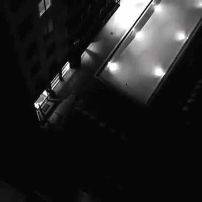 Rare vid of X singing. Enjoy