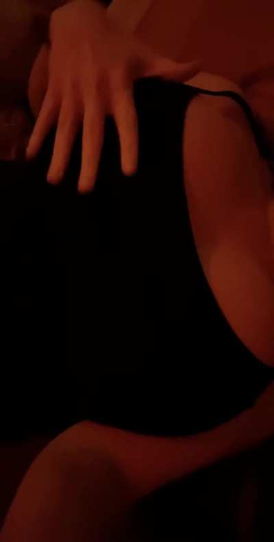 Titty reveal