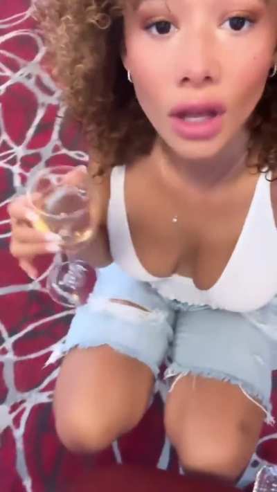 Braless Tits 🍼🍼