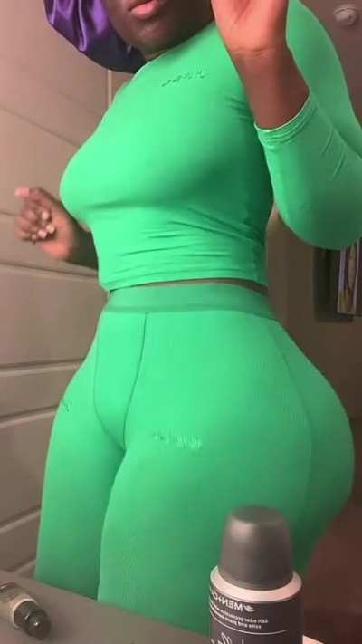 😁
