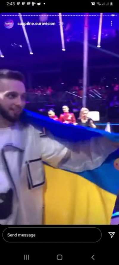 UKRAINIAN GREEN ROOM🇺🇦