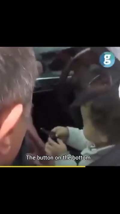 Turkish baby saving himself from locked car
