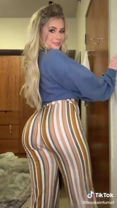 Lovely cheeks!