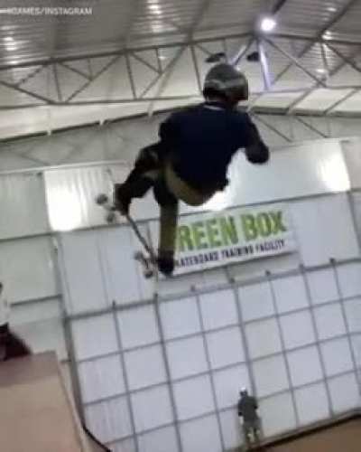 11-year-old skateboarder makes record by hitting a 1080