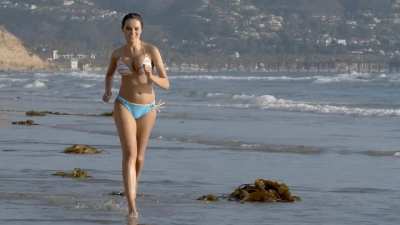 Beach Jog Bounce