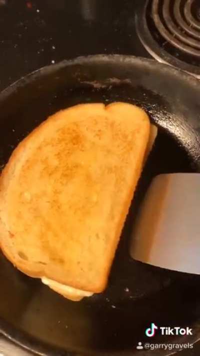 I came up with this grilled cheese recipe on the fly for my gf, so I call it Grilled Cheese Carly