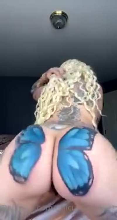 🍑🍑🍑