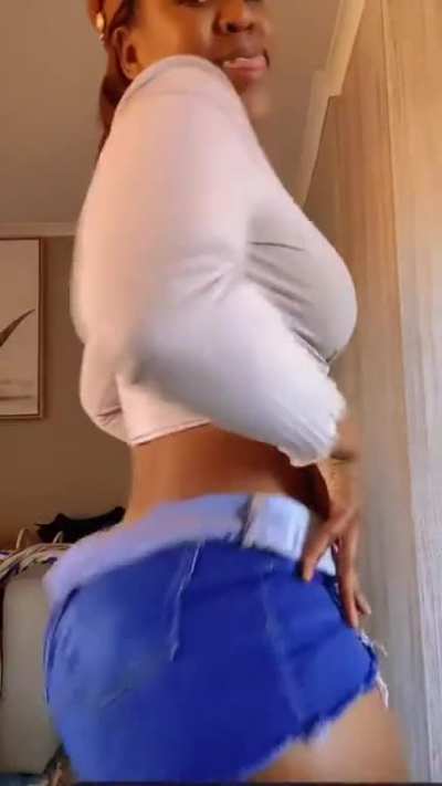 😊
