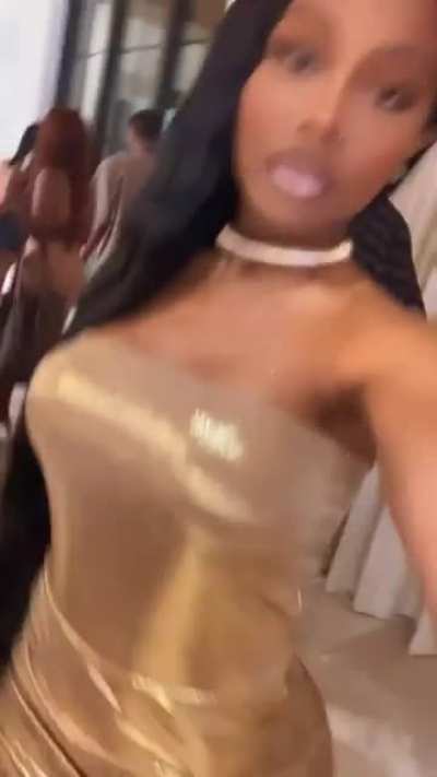 💃💃