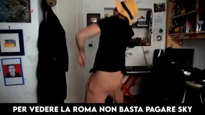 Oh no! E' quel FREESTYLE de carme... dai giammo, rapido e indolore dura 50 secondi