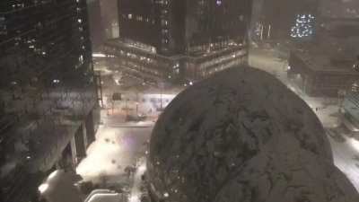 Snowy spheres time lapse