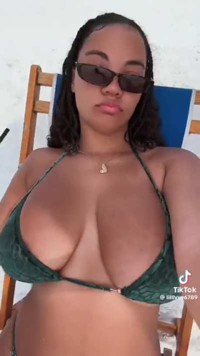 @lilllyyy6789