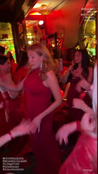 Macarena tanzen