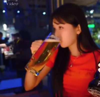 Seulgi having a beer