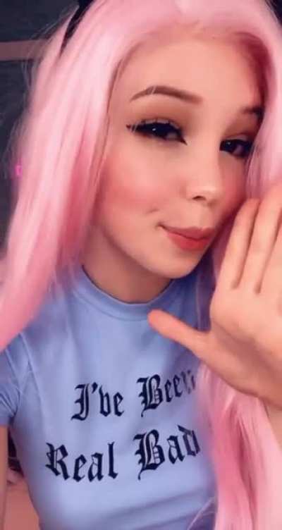 Belle Delphine hardcore pornosunu bu yıl paylaşacağını açıkladı! inanmıyorsanız’da alın memesi amk