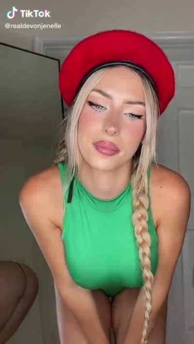 #fakebody - TikTok