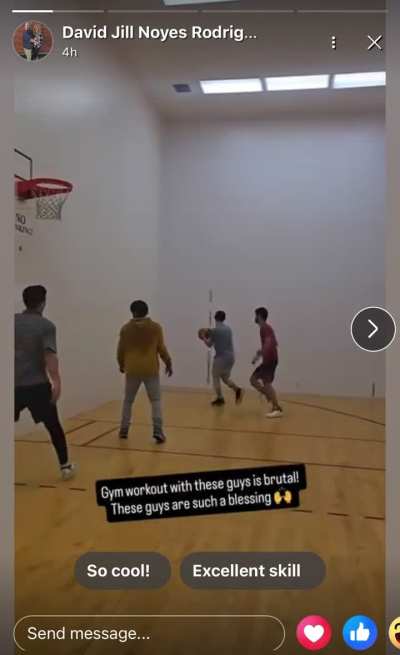 There’s a 0% chance Jilldo actually played basketball with the boys. Shrek is suspiciously absent from the physical activity.