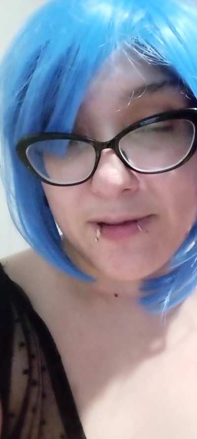 If you like cute little titties or a big ass like mine, I'll be a real good girl for you or even your mommy domme and more ☺️