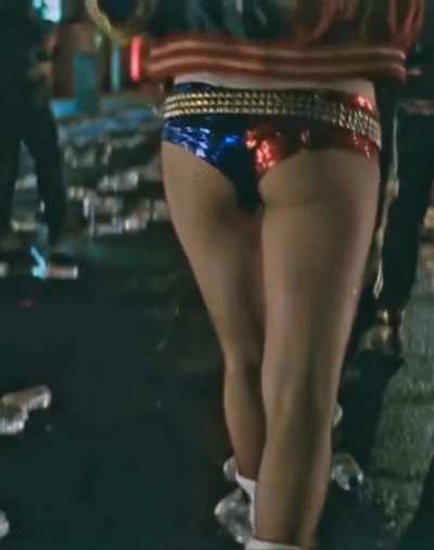 I love her cute little ass
