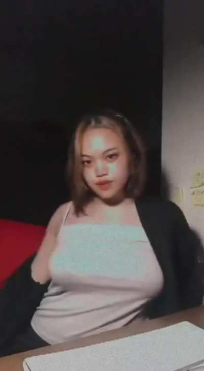 Amateur Boobs Malaysian Porn GIF by alphamualphanu