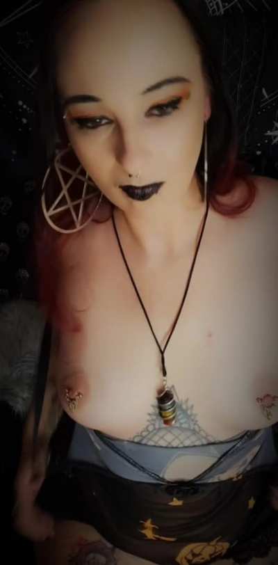 Cum see more <3 check comments