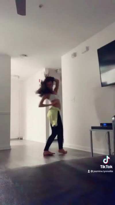 I’m no expert, but this is a short little freestyle :)