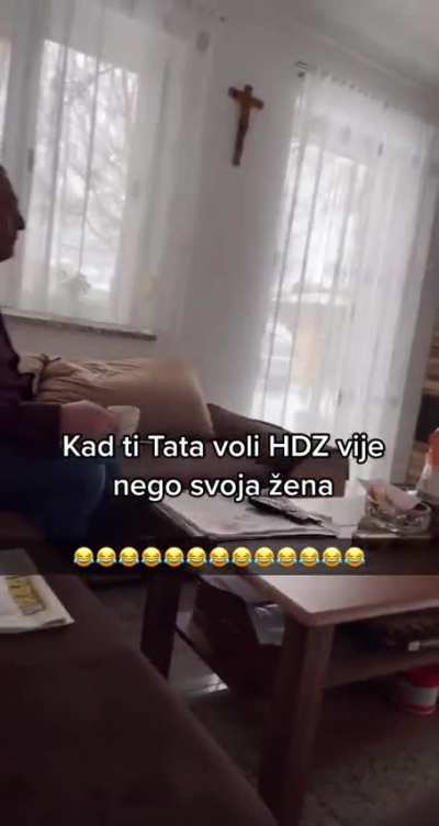 Glasači HDZ su zapravo inatljivi mazohisti.