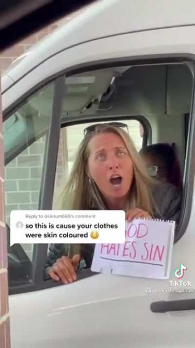 Look at what the girl she’s yelling at is wearing at the end (not that this Karen‘s behavior is justified either way, but when you see what she’s wearing it’s even more surprising)