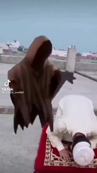 👹🤛🏿🤞🏿<wbr>😺