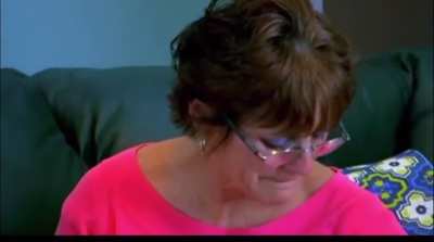 Jenelle “I hate being an empath” Evans sits there stone cold as her mother, who did her the ultimate favor & raised her son so that NC wouldn’t take him away, breaks down after JE tries to rewrite history by saying that Barb took him away for no good 