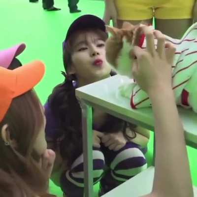 Sana so cute