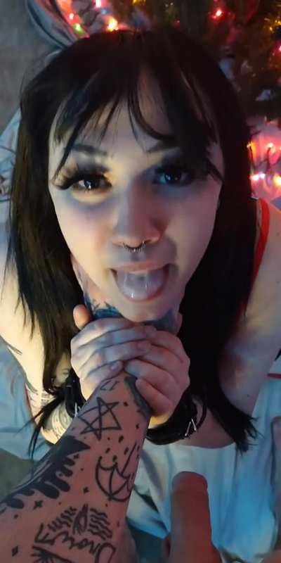 Cute emo girl shows off mouthful of cum