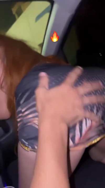 Big Brazilian Ass Grabbed in Car