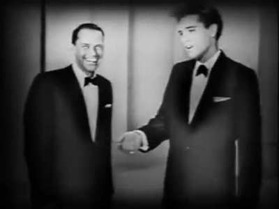Elvis singing 