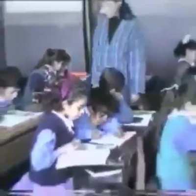 Atatürkü çok severim. ('paylaşmak için cok gec kaldim amk')